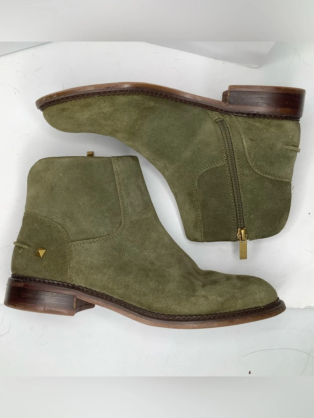 Franco Sarto  Green Suede Leather Chelsea Women Ankle Boots Sz 7.5 Equestrian